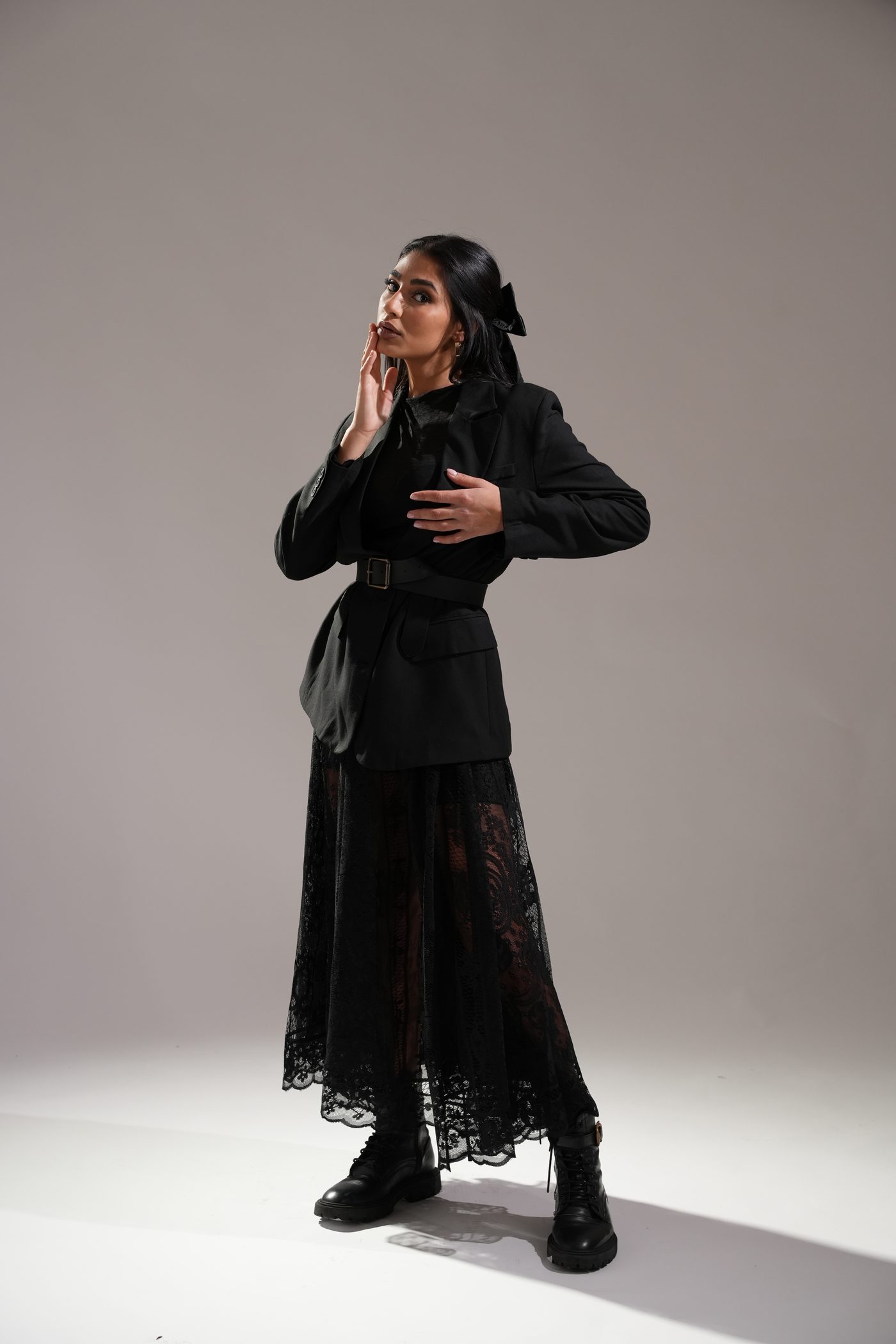 The Noir Lace Skirt — 2